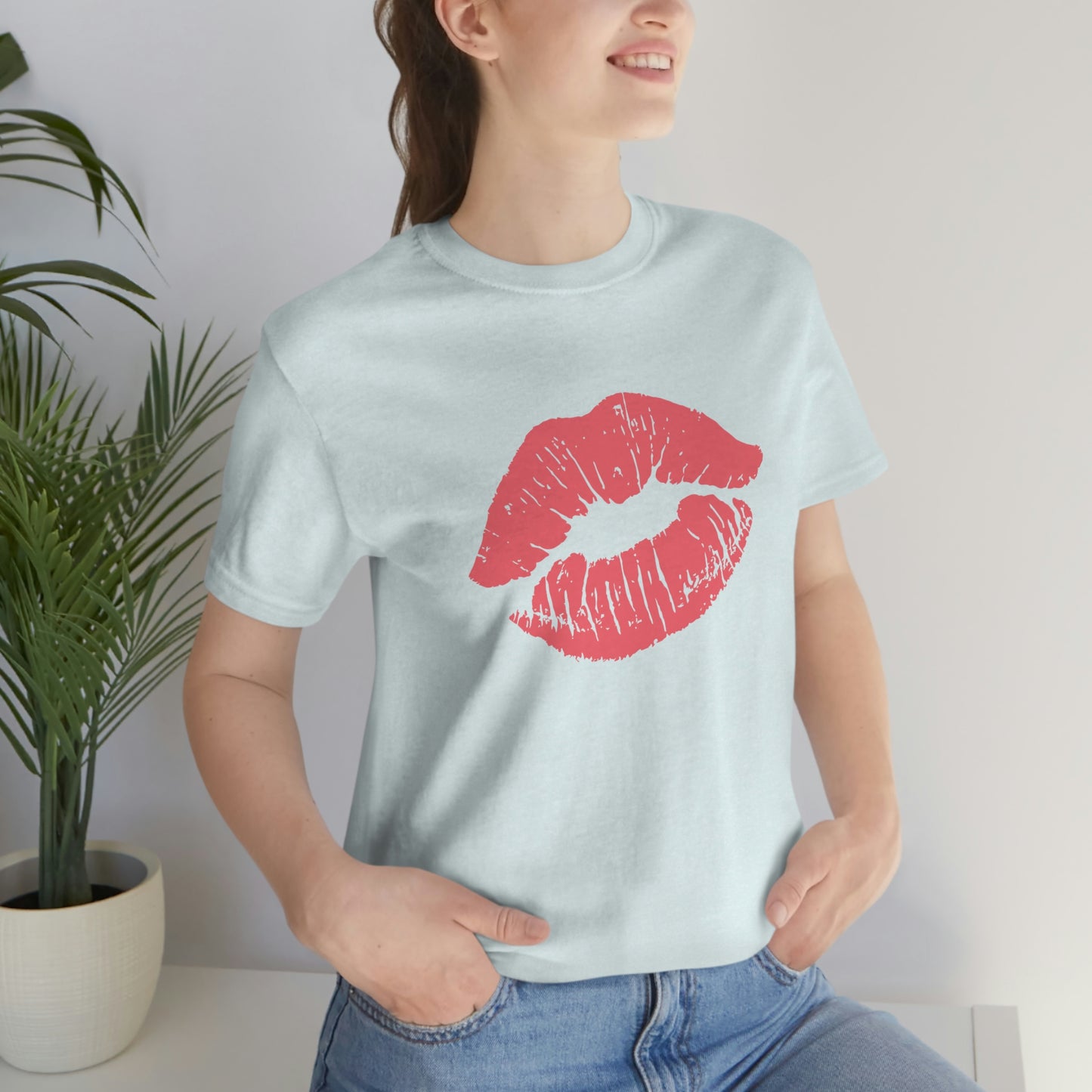 Valentine Kissy Lips Unisex Jersey Short Sleeve Tee