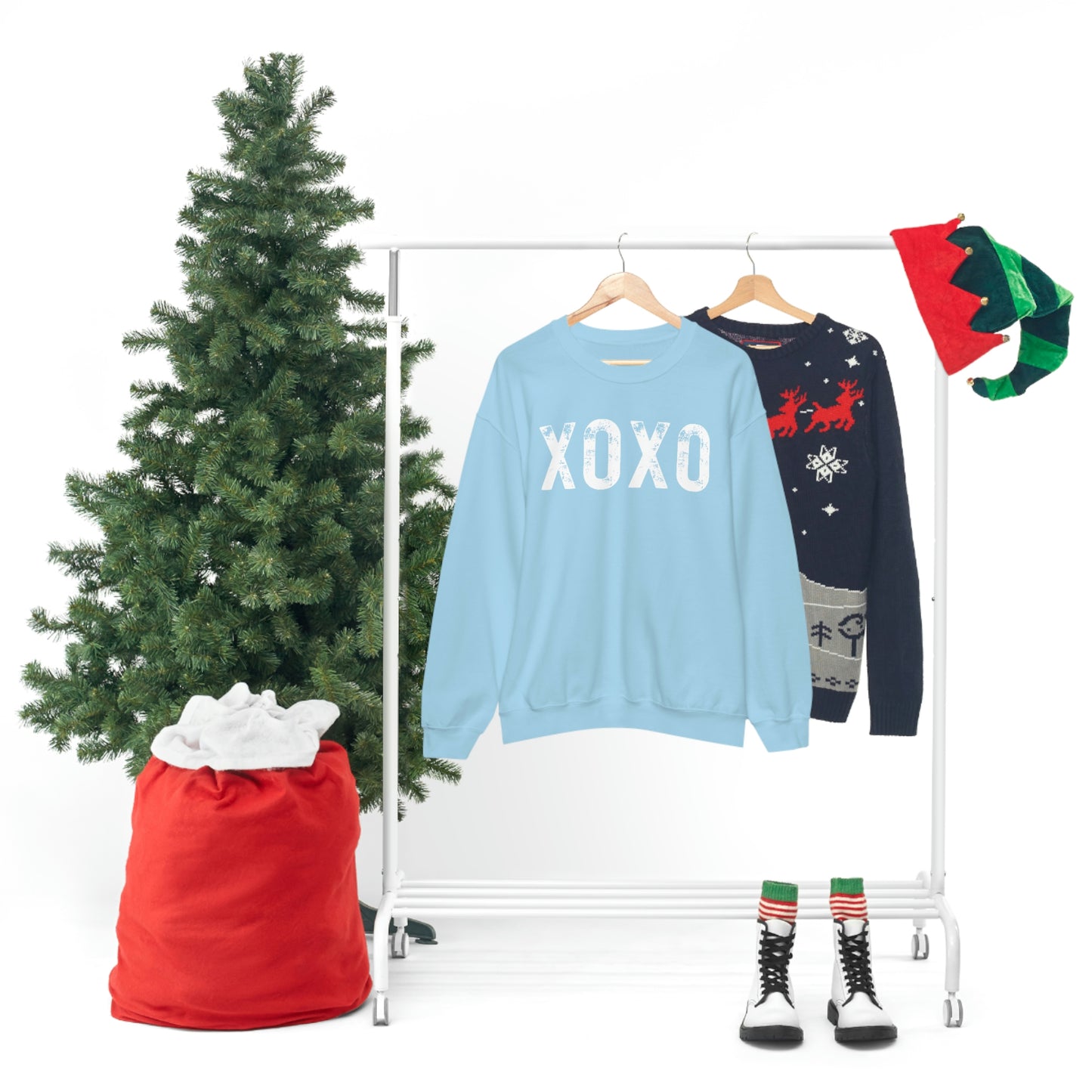 XOXO Valentine Women's Unisex Heavy Blend Crewneck Sweatshirt