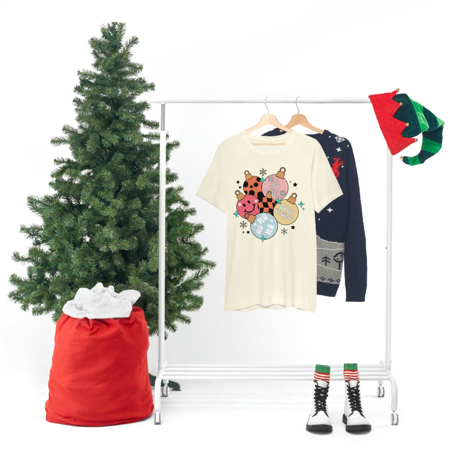 Retro Christmas Ornament Women's Bella+Canvas Short Sleeve Tee